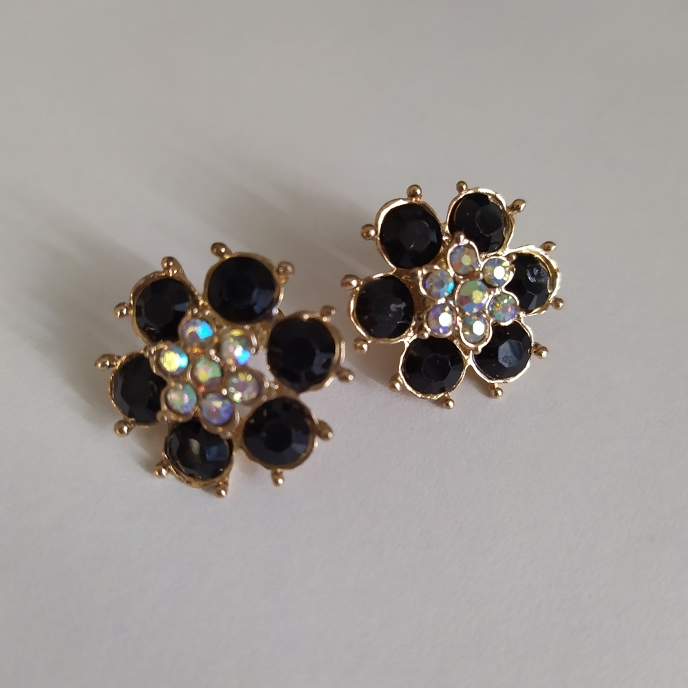 Floral Gem Oversized Studs Earrings
